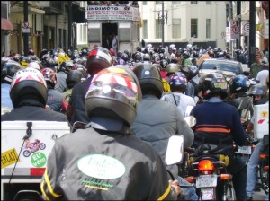 Manifestação dos Motoboys no Centro de São Paulo – Foto do autor, 18/01/2008.